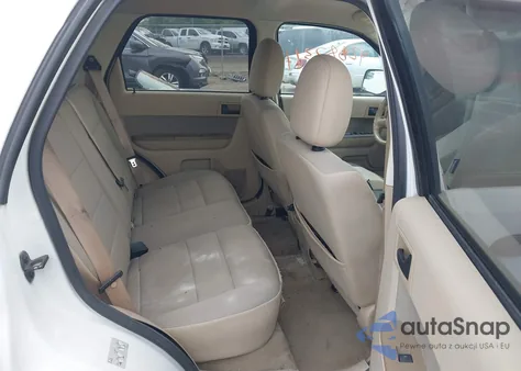 2012 Ford Escape Xlt z USA, uszkodzony, nr VIN 1FMCU9D7XCKB95235